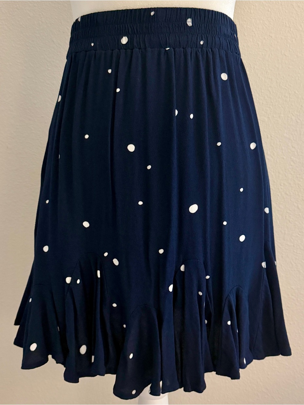 NWOT LOFT Outlet Navy White Dot Flounce Ruffle Skirt - XS